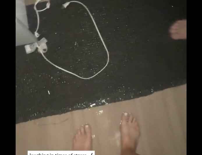 ‘Love Is Blind’ Couple Sara and Joey Film Apartment Flooding