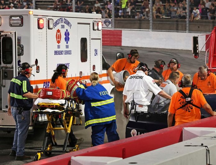 Driver dies after medical emergency during race in North Carolina