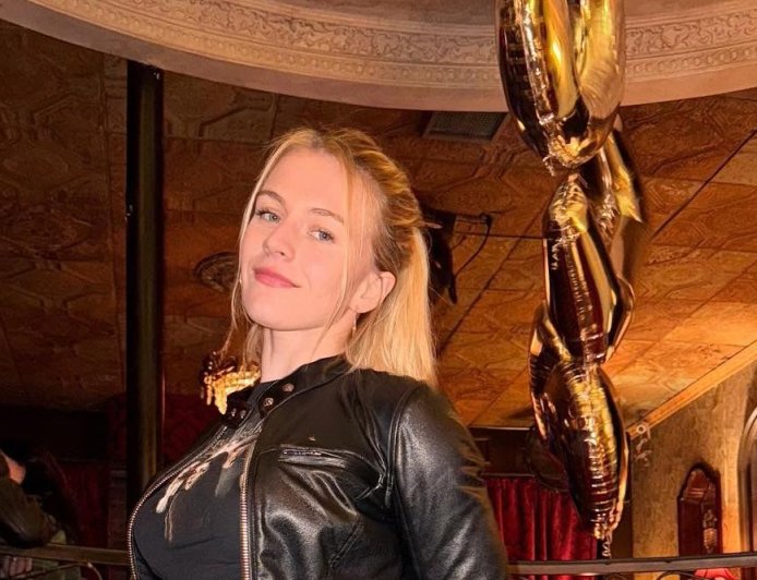 How Vera Dijkmans Is Redefining Beauty With Unfiltered Confidence