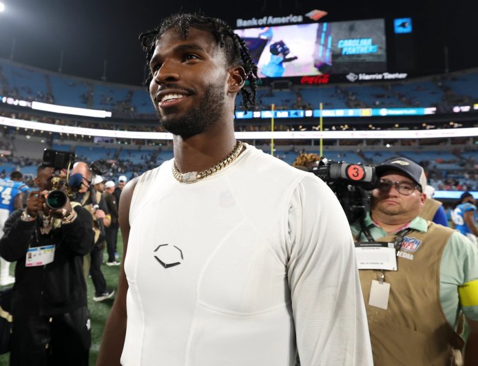 Deion Sanders won’t approve of mic’d up Shedeur as Browns QB shows off trait he learned from Tom Brady