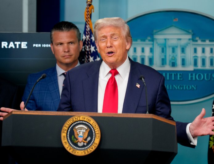 Trump jokes he won't build a 'big, beautiful' press room because he doesn't want reporters 'comfortable'