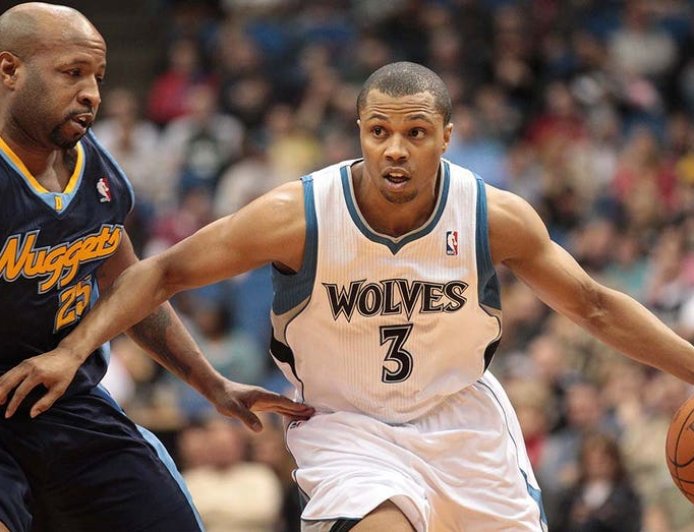 Ex-NBA star Sebastian Telfair pleads for Trump pardon before reporting to jail