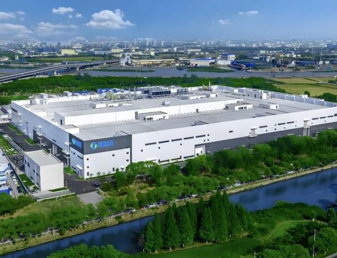 海归博士15年苦熬未来技术，获腾讯、“宁王”押注