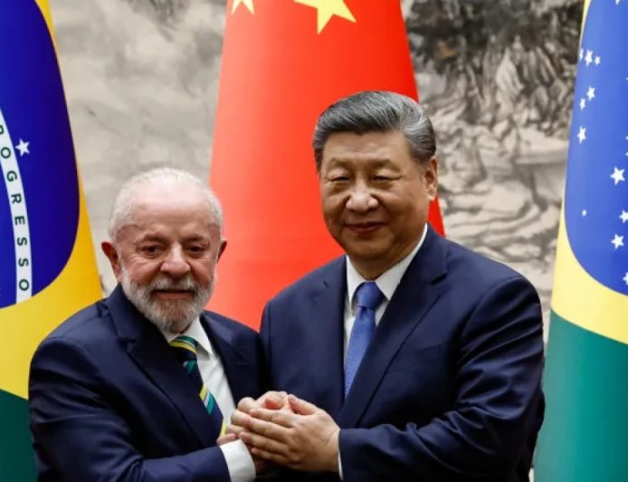 习近平：中国和巴西可以为全球南方国家树立“自力更生”的榜样