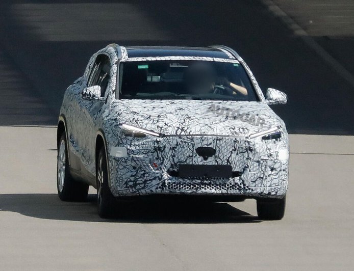 剑指大众高尔夫、ID.3，奔驰全新一代 GLA 将提供燃油、纯电双版本