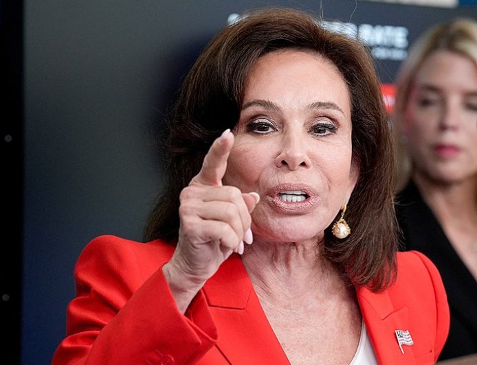 Jeanine Pirro shuts down reporters questioning Trump’s DC crime crackdown