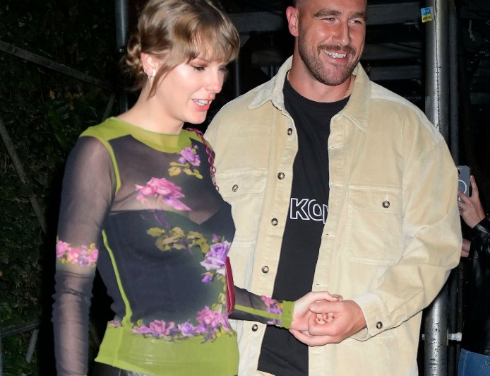 How Jason Kelce Reacted to Taylor Swift’s 12th Album Reveal on Social Media