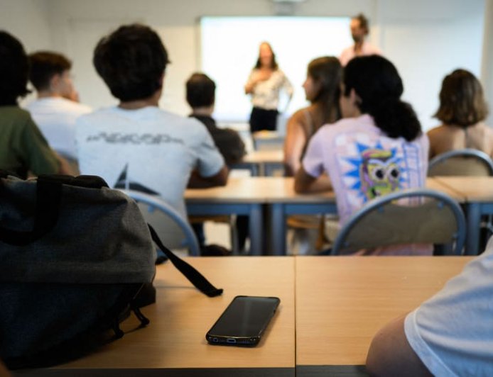 Illinois changes benchmarks that proved proficiency in math, English on standardized tests