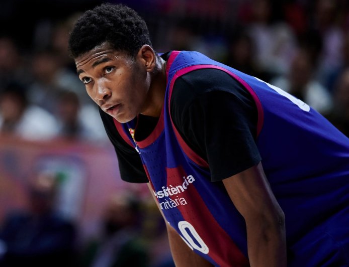 6ft 11in 13-year-old dubbed Giannis and Wemby hybrid receives huge NBA career boost