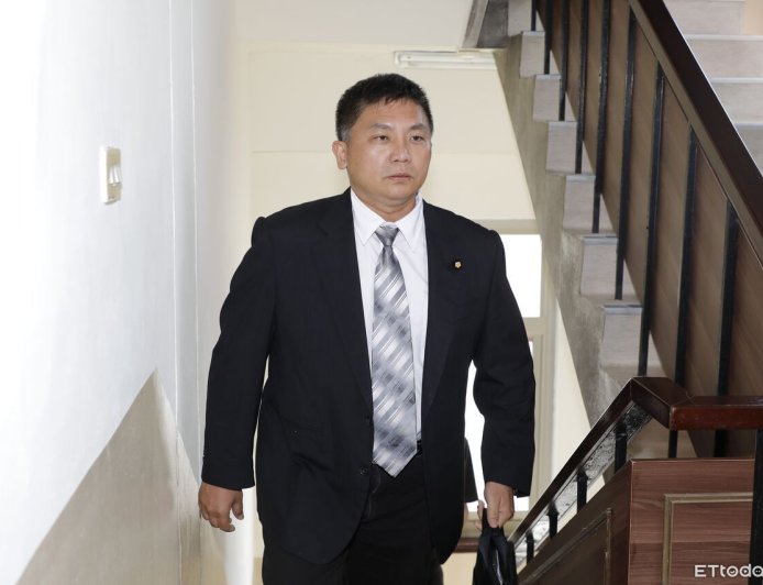 轟政務官行政不中立沒規範　吳宗憲嗆：立法院直接立專法