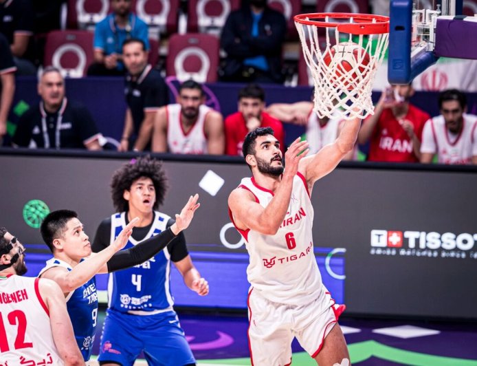 21分大逆轉粉碎中華男籃4強夢　伊朗主帥曝中場戰術調整是關鍵