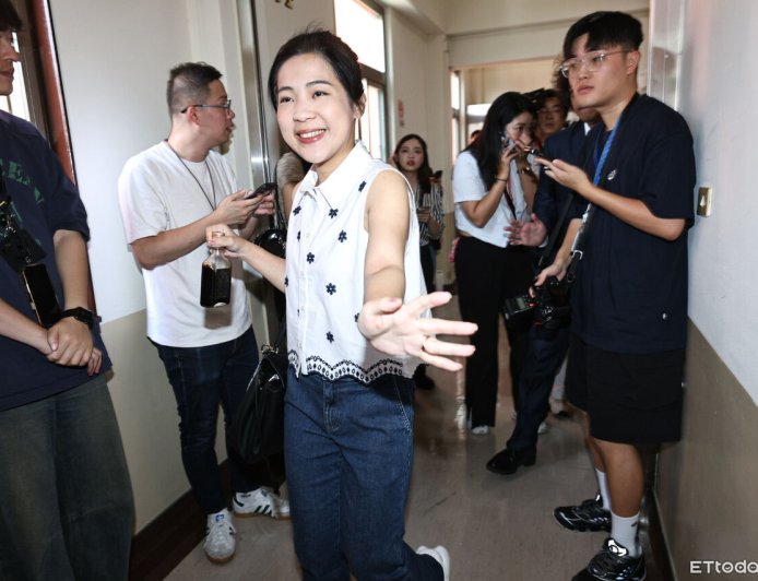 涉幫徐巧芯賄選、赴上海參訪　北市8里長不起訴