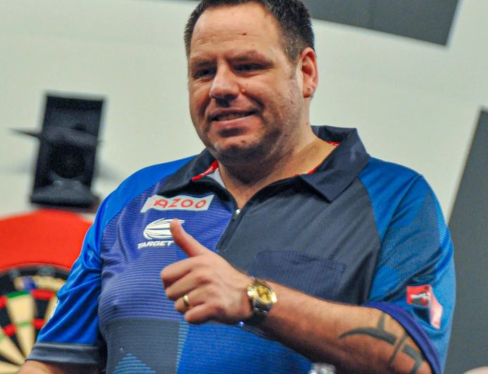 ‘Going to hear him shouting’ – Darts legend Adrian Lewis set for return in front of famous mentor