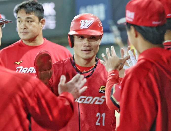 一天3位爸爸報喜！李凱威喜迎二寶湊「好」字　兄妹未來當同學
