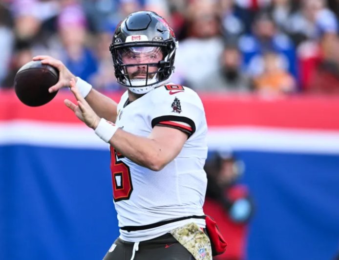 ‘Put him in bubblewrap’ – NFL team announces last-minute starting QB change that has fans concerned