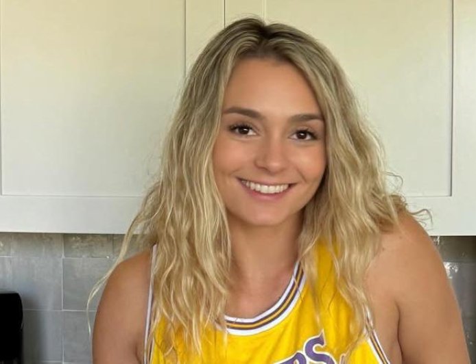 How Kirsten Too Sweet Turns Type 1 Diabetes Into Her Superpower