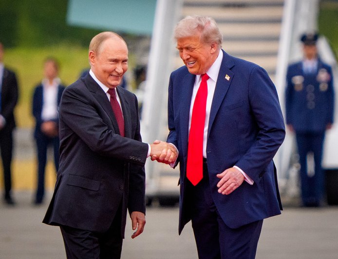 美俄首脑峰会“如会”，拍完照得不到的依然得不到