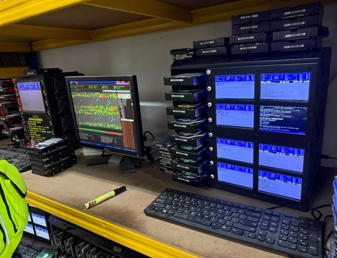 吉隆坡警方查获 700 余块“希捷”假冒硬盘：矿盘清零翻新后在电商平台低价售卖