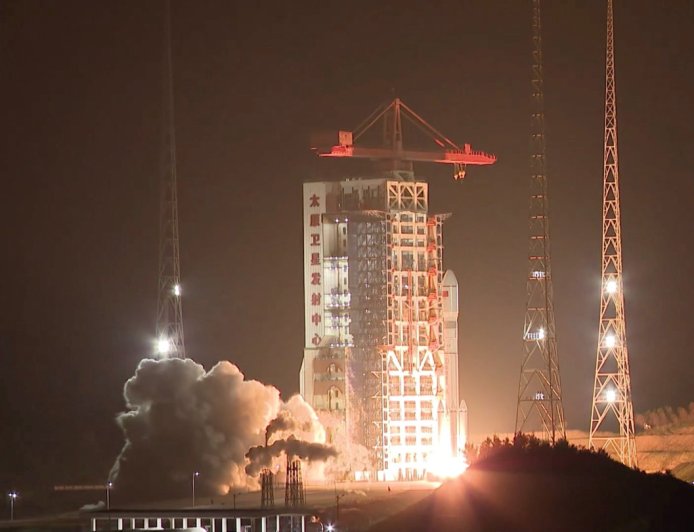 我国成功发射卫星互联网低轨 09 组卫星