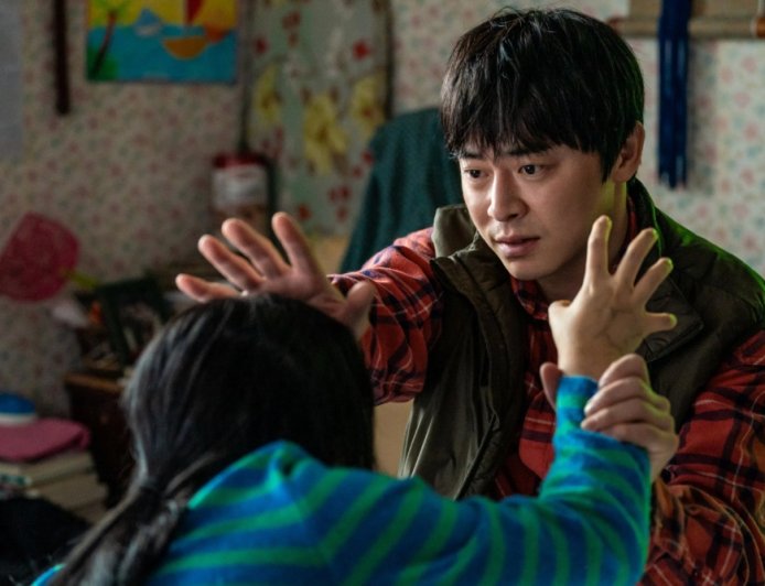 Korea Box Office: ‘My Daughter Is a Zombie’ Leads Again as ‘Pretty Crazy’ Debuts Strong