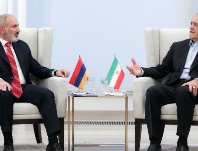 重返高加索：佩泽希齐扬访问亚美尼亚的热点议题