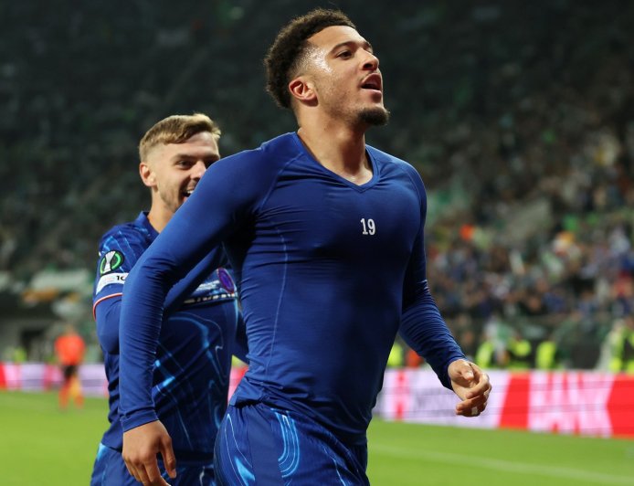 Jadon Sancho rejects Manchester United exit as he waits for more offers