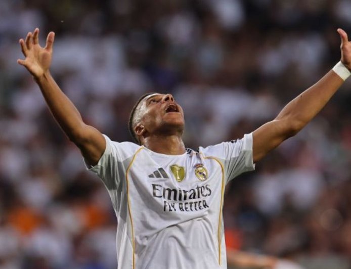 皇家马德里对阵奥萨苏纳：西甲联赛——球队消息、开球时间、首发阵容