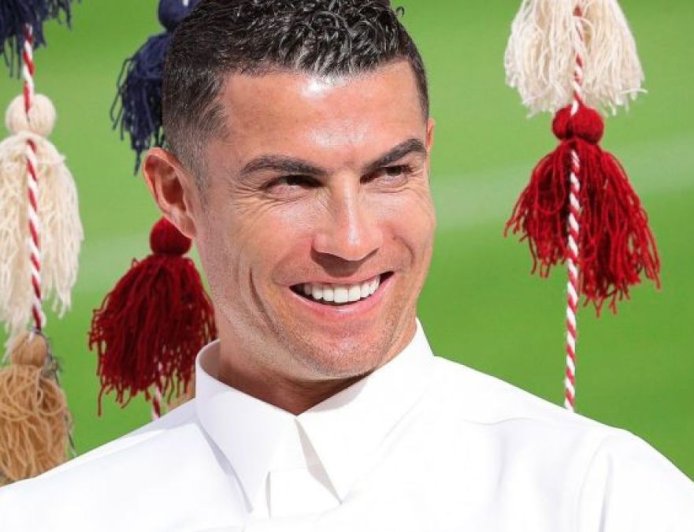 罗纳尔多的另一面：从加沙和叙利亚到非洲的25个励志故事