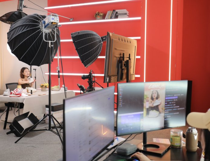 互联网平台企业基本信息报送顺利，10月将首次报送涉税信息