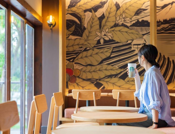 星巴克今起連兩天「大杯以上買一送一」　13款限定飲品現賺一杯