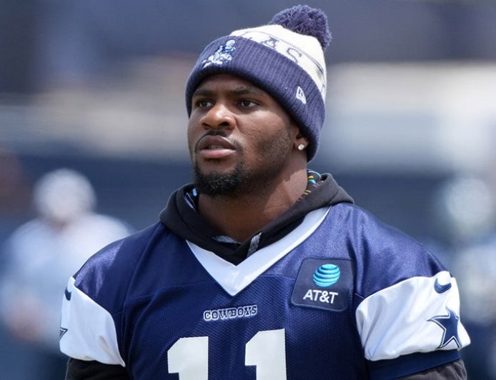 Cowboys head coach predicts Micah Parsons will play Week 1 despite ongoing contract dispute: report