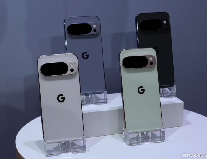 直擊/Google Pixel 10全系列搶先亮相 特殊絕美2色超吸睛