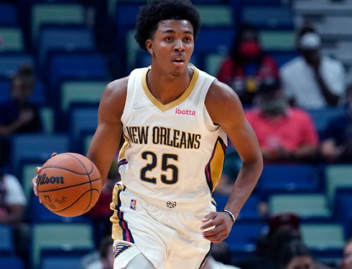 Warriors, Spurs Among Teams With Trade Interest In Trey Murphy III