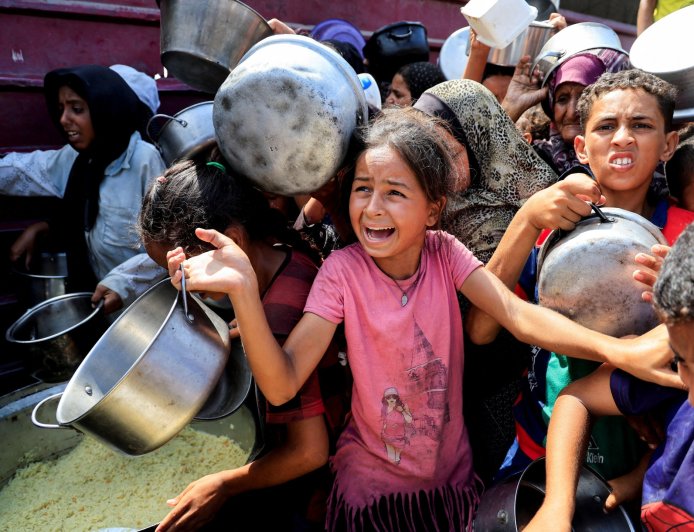 以色列总理内塔尼亚胡批准占领加沙城，尽管正在进行停火谈判