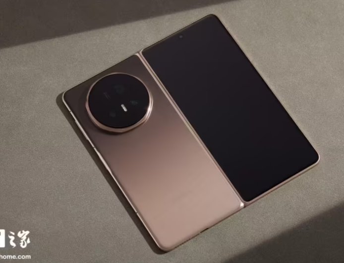 荣耀 Magic V5 折叠屏手机获 MagicOS 9.0.1.149 升级，新增支持与苹果 iPhone 一碰传功能