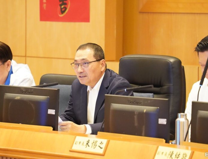 雙北不滿要買單學校電費轟中央　她批：財劃法搶錢不做事要貪污嗎？