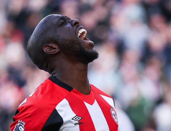 Yoane Wissa transfer saga takes fresh twist in shock Brentford team news