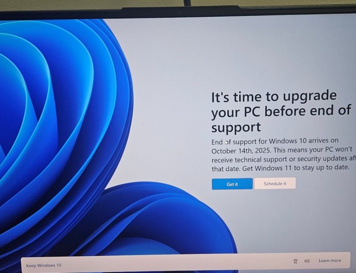 用户反馈 8 月更新致 Win10 更频繁跳全屏横幅:微软力荐升级 Win11