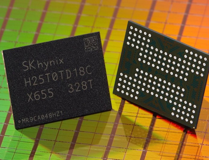 全球首发：SK 海力士开始量产 321 层 QLC NAND 闪存