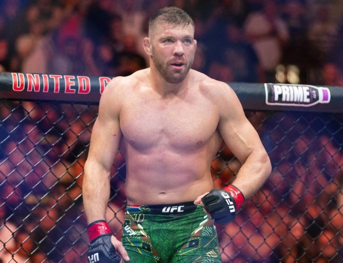 ‘Absolutely no excuses’ – Dricus du Plessis issues powerful first statement since Khamzat Chimaev UFC 319 defeat