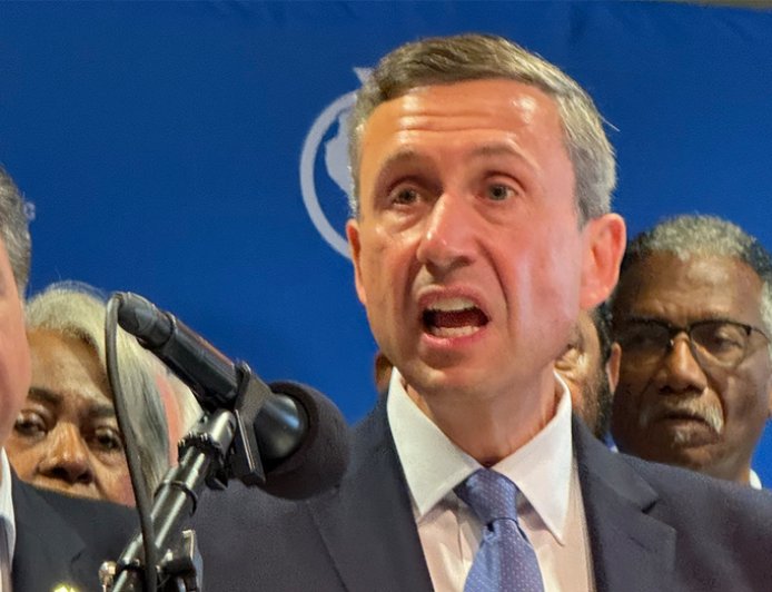 DNC leaders look to rebound at summer meeting amid plunging polls, fundraising