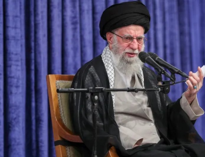 最高领袖哈梅内伊表示，伊朗将抵制美国希望其“顺从”的要求