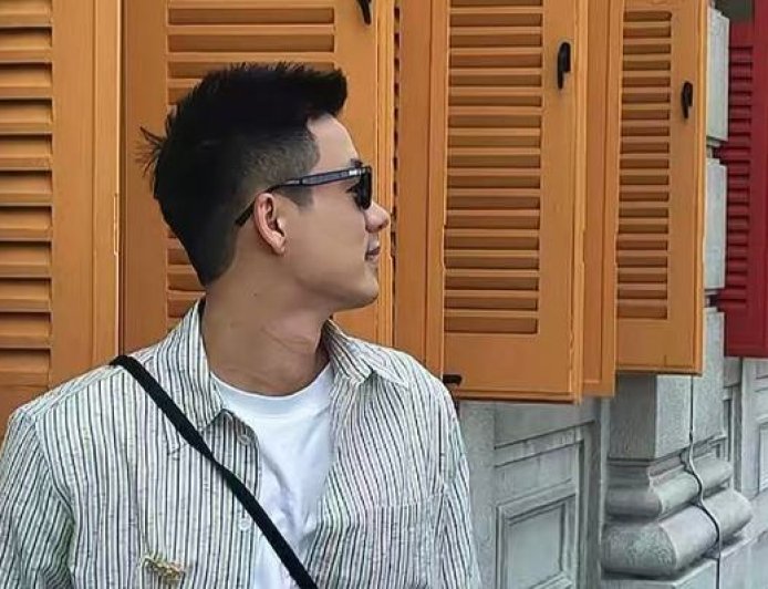 前东方甄选主播顿顿单飞后首秀，两天直播销售额近1250万