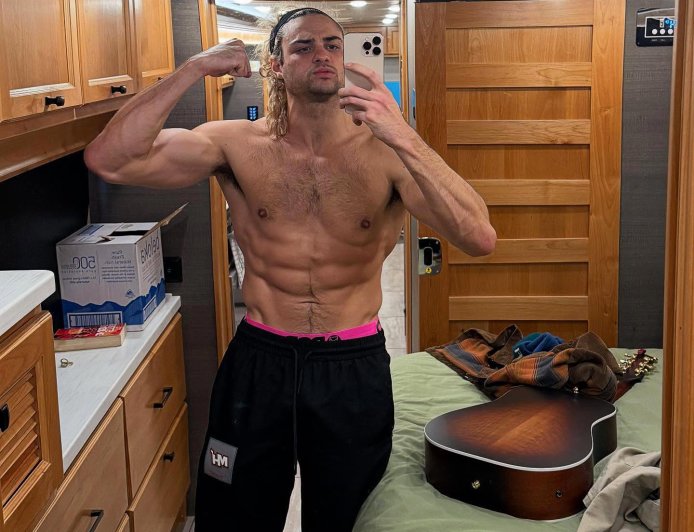 Noah Centineo Looks 'Jacked' With Six-Pack Abs for 'Street Fighter' Role