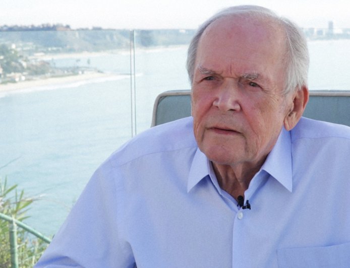 Frank Price, Former Universal and Columbia Studio Head, Dies at 95