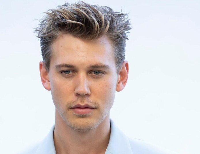 Austin Butler Slammed After Revealing Production Crew Found Him On Set Of New Movie In His Underwear
