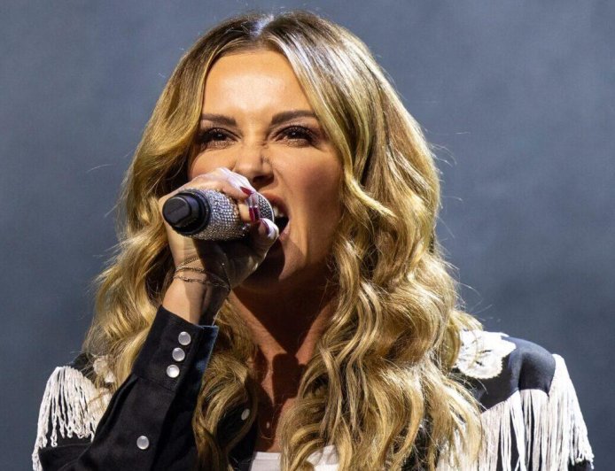 Carly Pearce's Mental Health Confession Inspires Fans To Talk About OCD