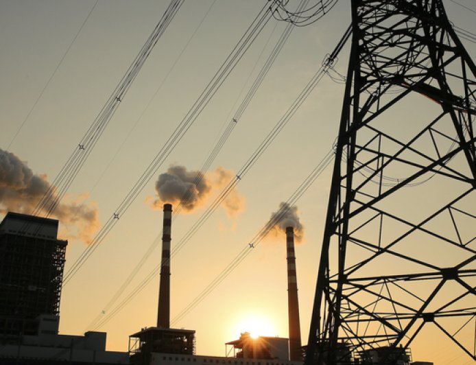 直通部委｜“两高”发布掩饰、隐瞒犯罪所得罪司法解释 前7个月全国电力市场交易电量增长3.2%