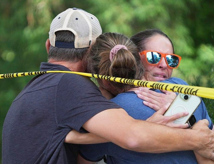 Twins denounce fatal shooting at Minnesota Catholic church as 'incomprehensible' attack