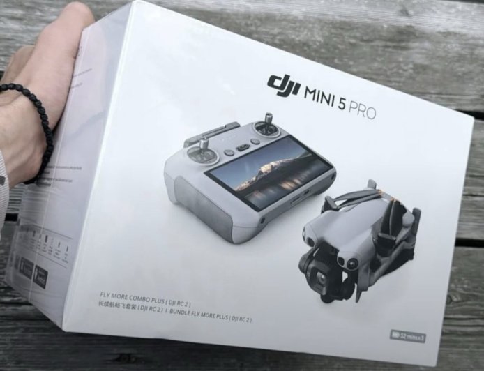 大疆 Mini 5 Pro 无人机“长续航畅飞套装 RC 2 版”包装曝光